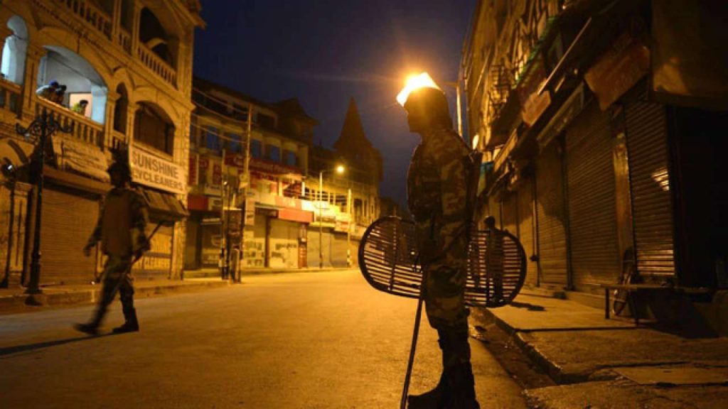 Night curfew in Bhopal, Indore from today
