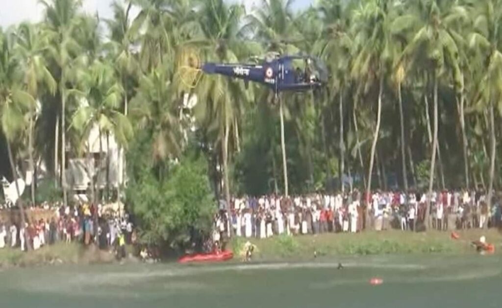 Kerala Boat Tragedy: नाव के पलटने से मलप्पुरम में 22 लोगों की मौत,  रेस्क्यू ऑपरेशन अभी भी जारी, देखें Video 