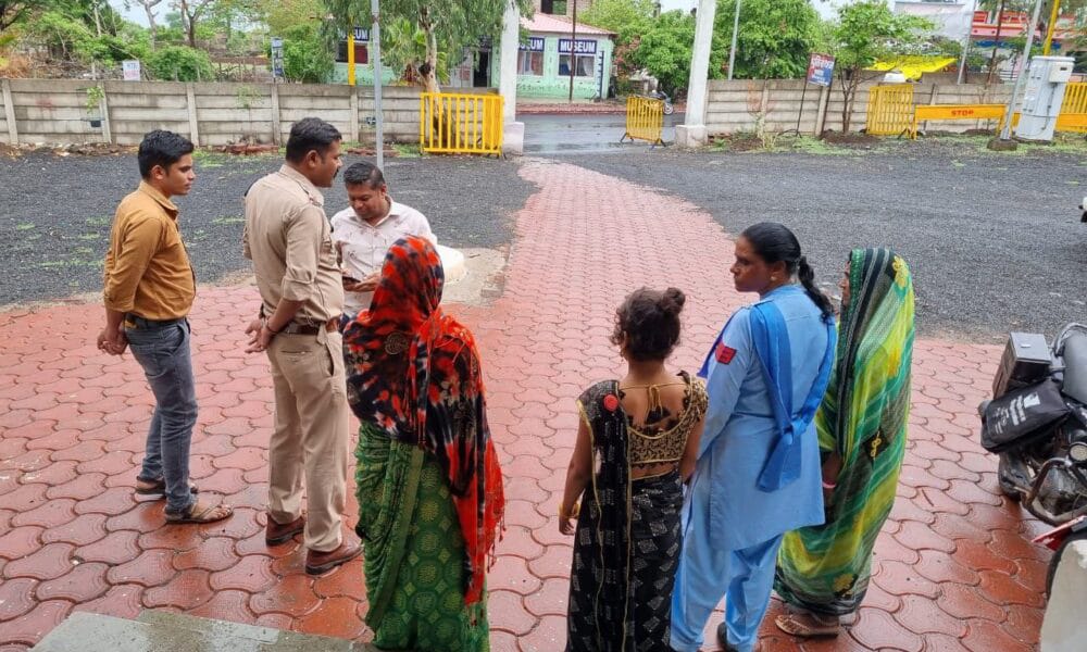 इंदौर से दस्‍तयाब हुई अपर्हता नाबालिग, मांडू पुलिस की टीम ने की बालिका की दस्‍तयाबी 