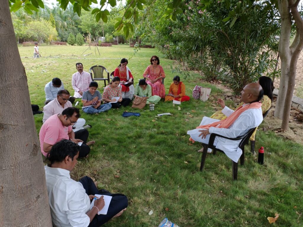 Divya Darshan Samadhi Yoga Camp concluded emotionally, received free Pranayama Yoga training,