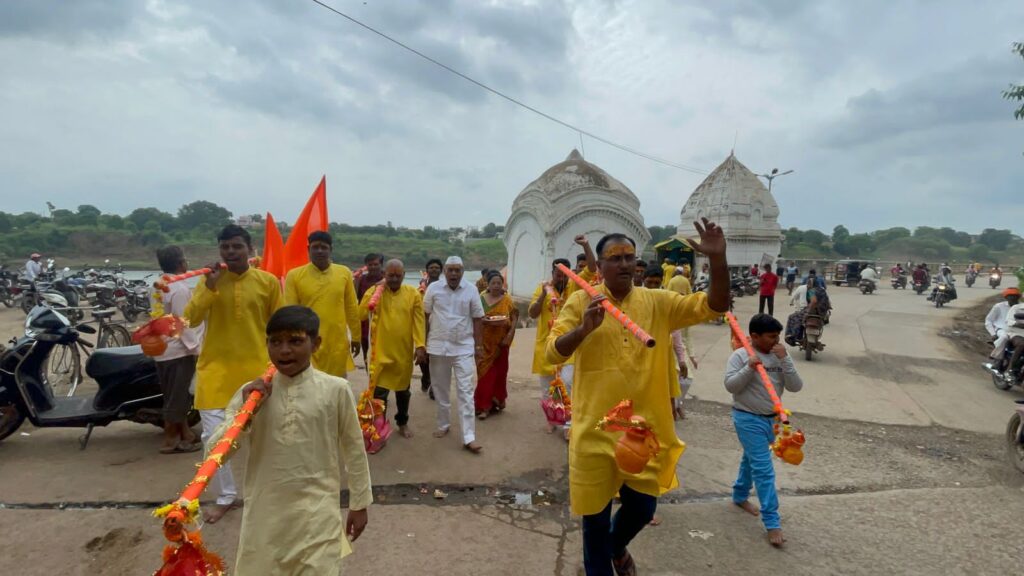 Burhanpur: ताप्ती नदी के जल से शिव मंदिर में होगा जलाभिषेक 
